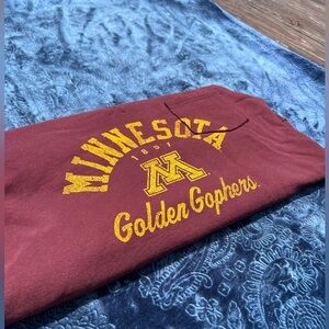 Champion Minnesota Golden gophers sweatshirt size XL